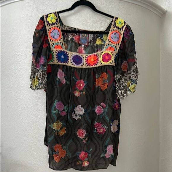 Colorful Women's Top- Johnny Was 4 pieces - Picture 6 of 6